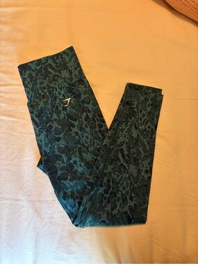 GYMSHARK animal print leggings